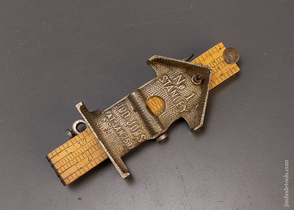 Fine STANLEY No. 48 Tongue & Groove Plane - 110532