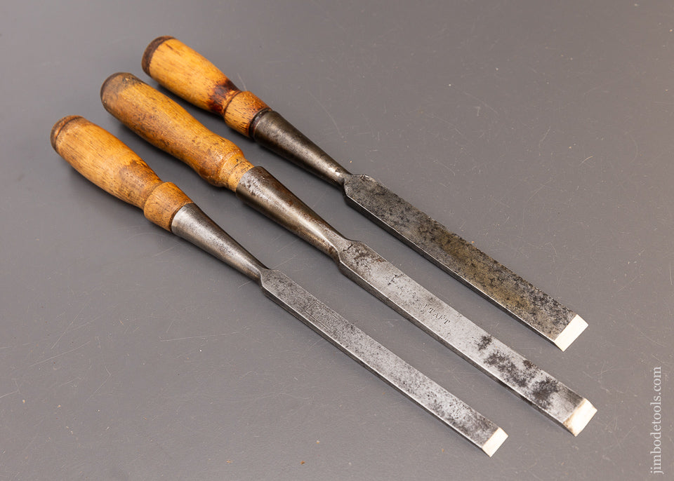 3 Chisels by PEXTO & P.S. & W. - 110595