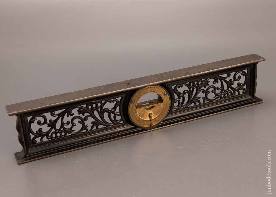 Extra Crisp DAVIS Level with Inclinometer & Fine Filigree - 110679