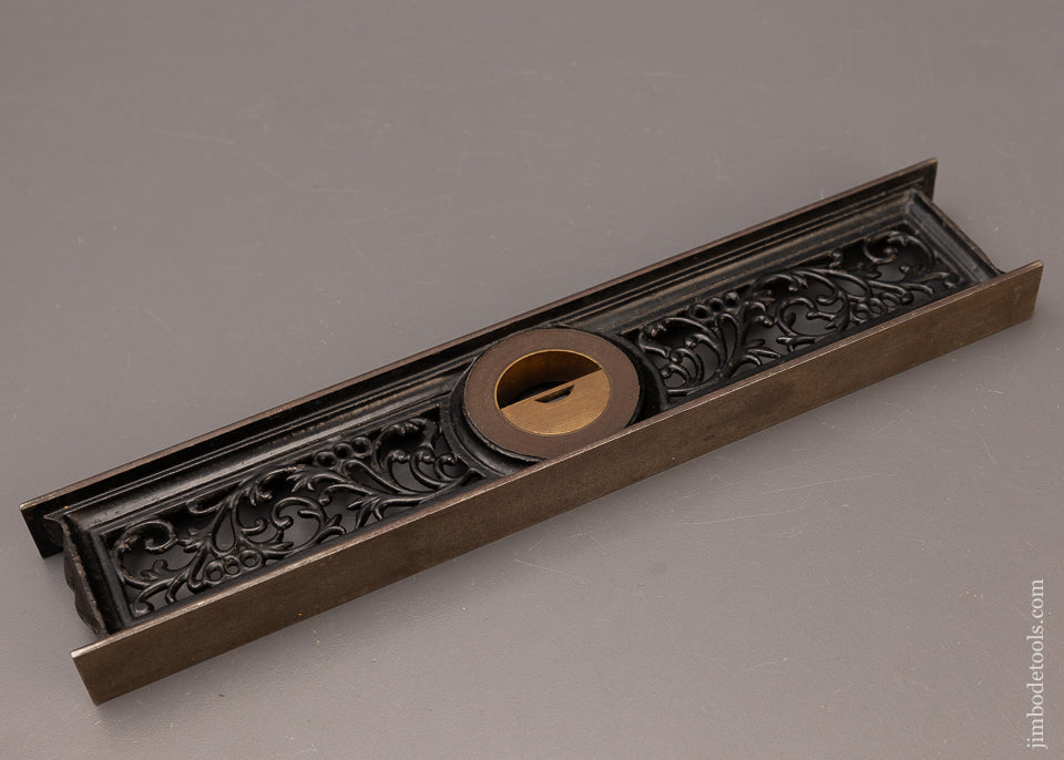 Extra Crisp DAVIS Level with Inclinometer & Fine Filigree - 110679