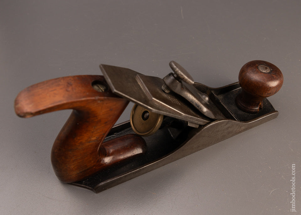 Very Rare MERIDEN MALLEABLE Iron Co. Adjustable Smooth Plane - 110712