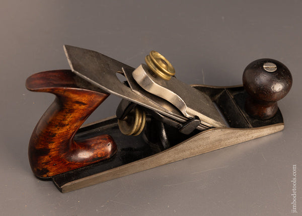 Fine STANDARD RULE CO. 9 Inch Smooth Plane - 110713
