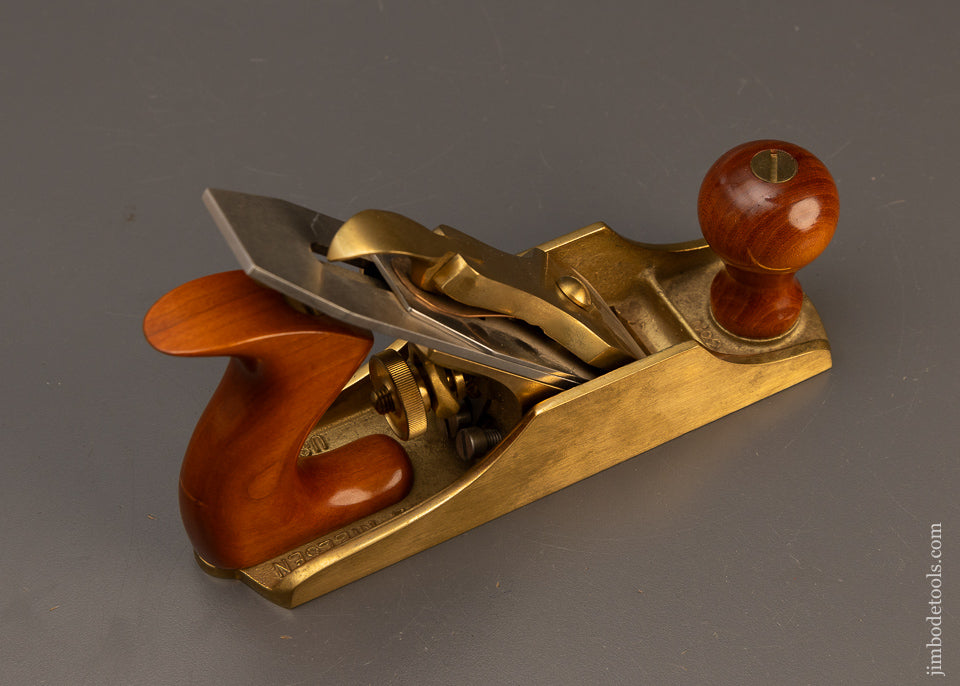 DISCONTINUED LIE NIELSEN No. 2 Bronze Smooth Plane - 110721