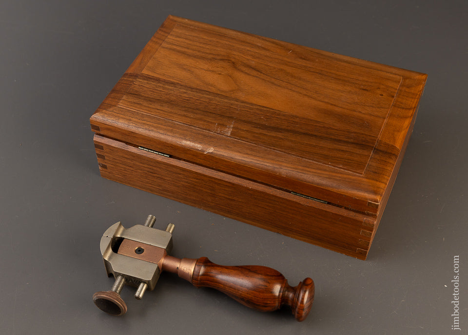 BRIDGE CITY TOOL WORKS No. Ct-5 Hand Vise Near Mint in Original Walnut Case - 110826