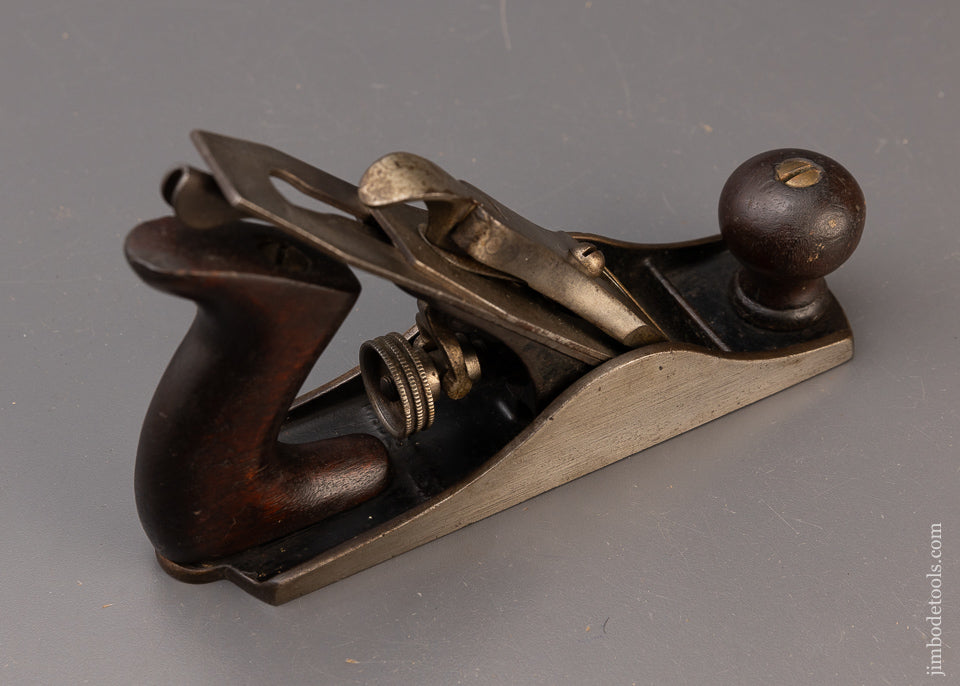 Fine SARGENT No. 407 (No. 2 Size) Smooth Plane with Brass Insert in Lever Cap - 110839