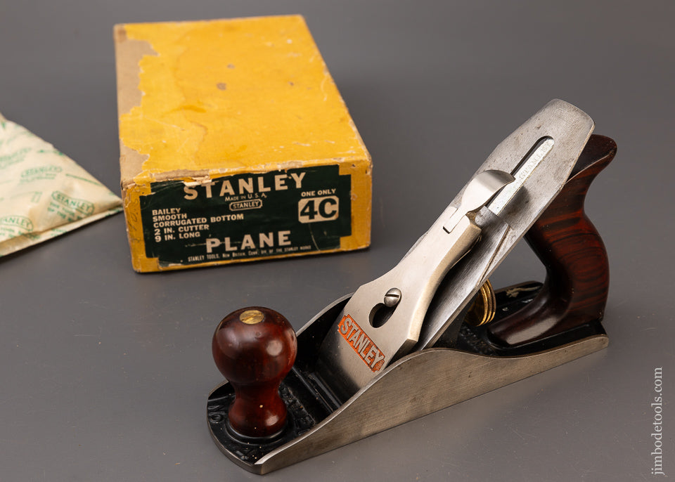 STANLEY No. 4C Smooth Plane Near Mint in Original Box - 110860