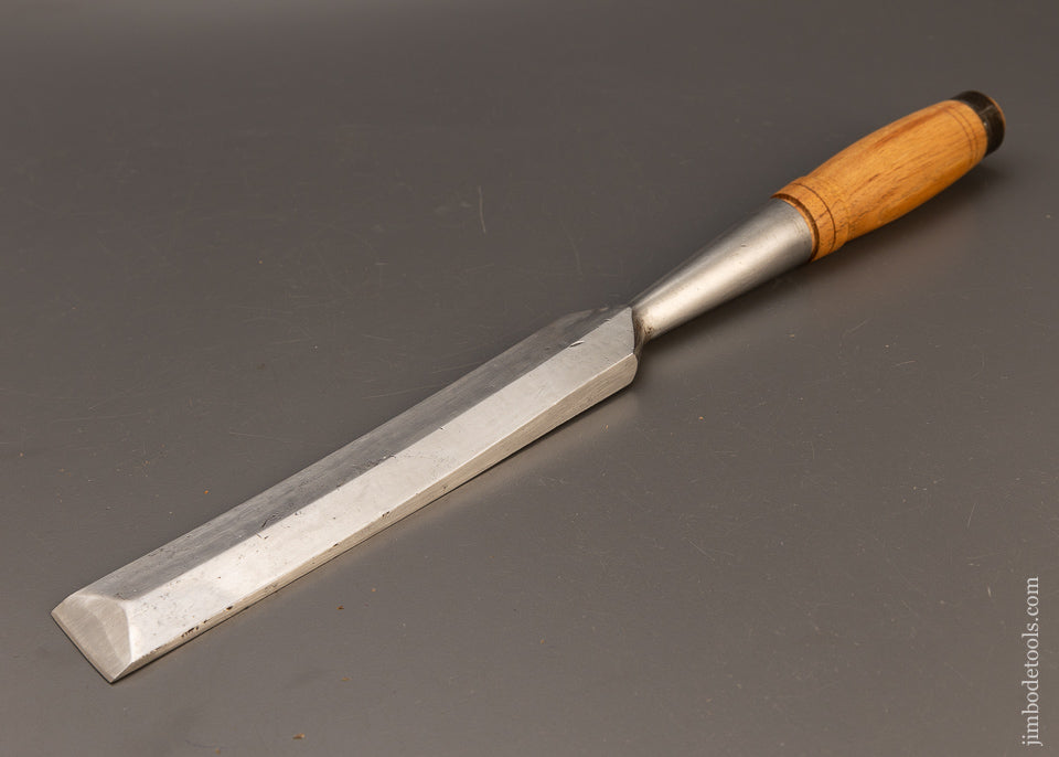 JAMES SWAN ( Mark Obliterated) Bevel Back 1 1/2 Inch Heavy Framing Chisel - 110890