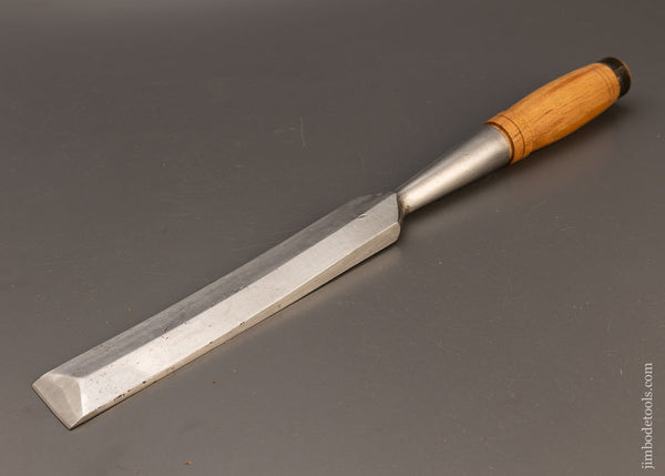 JAMES SWAN ( Mark Obliterated) Bevel Back 1 1/2 Inch Heavy Framing Chisel - 110890