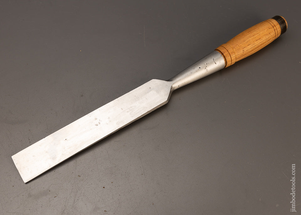 JAMES SWAN ( Mark Obliterated) Bevel Back 1 1/2 Inch Heavy Framing Chisel - 110890