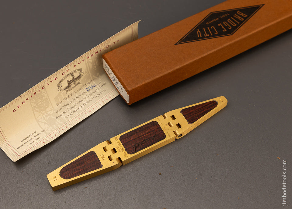 Rosewood Mint in Box BRIDGE CITY TOOL WORKS No. SS-DT Dovetail Saddle Square -110909