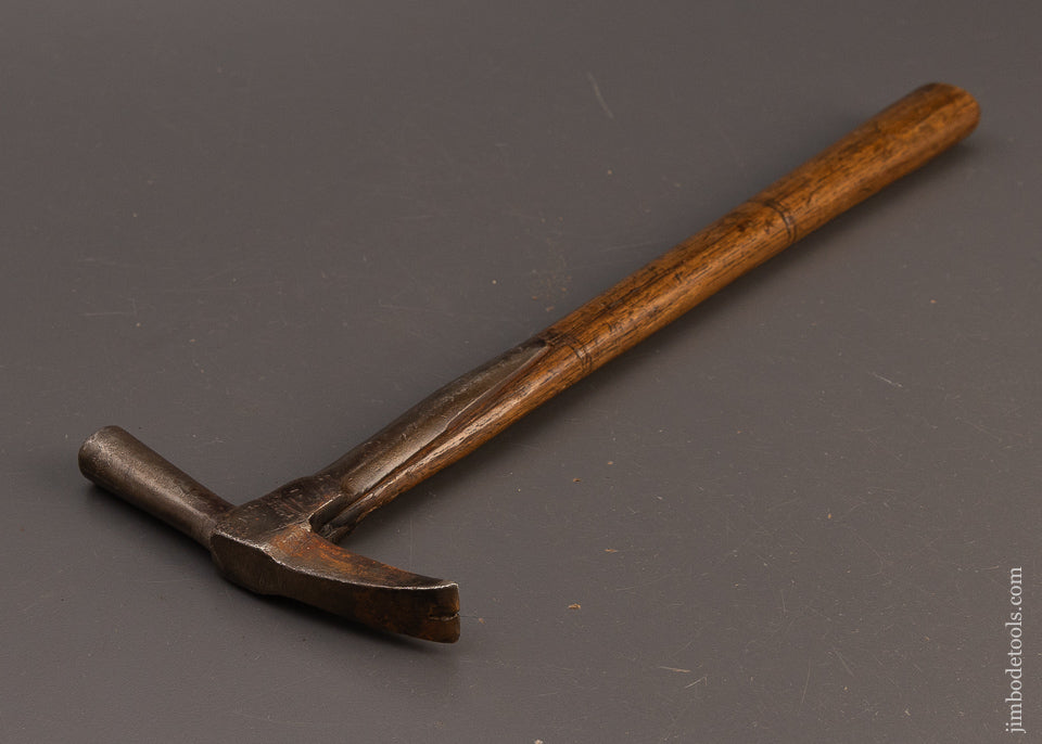 Early 6 Ounce English Strapped Hammer - 111048