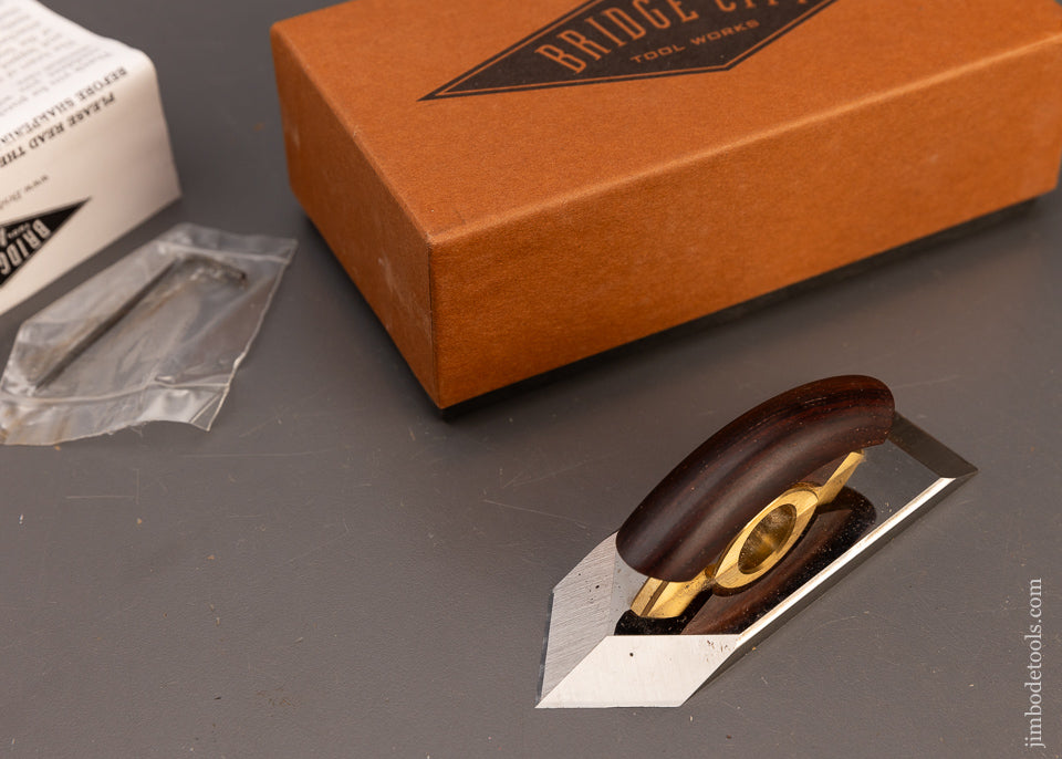 BRIDGE CITY TOOL WORKS FC-1 Flushing Chisel Mint in Box - 111085