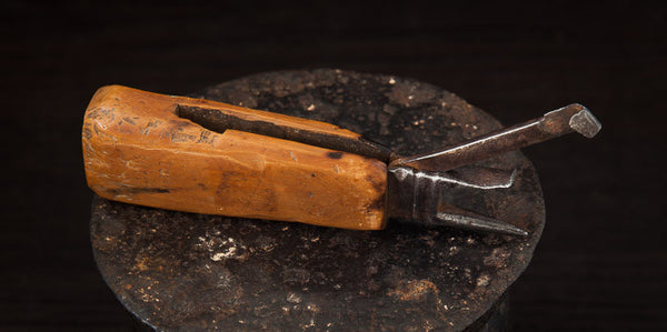 Rare Boxwood 18th Century Race Knife by IOHN SMITH