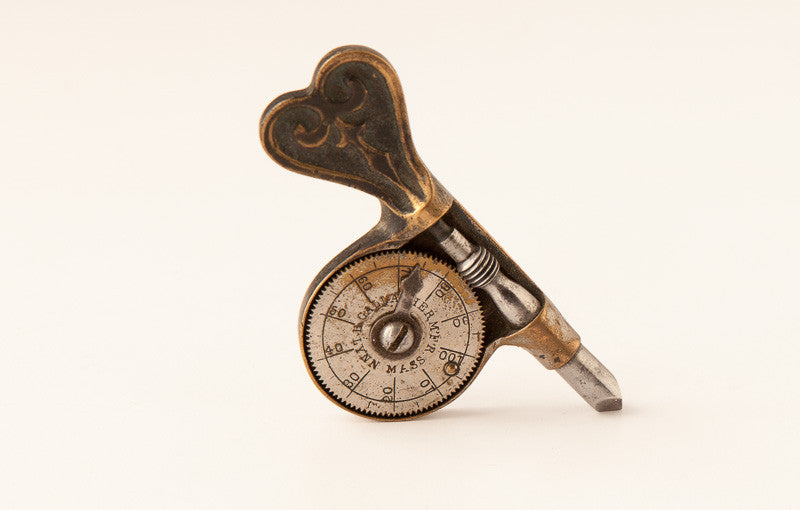 Ornate 3 1/2 inch Speed Indicator by GALLAGHER