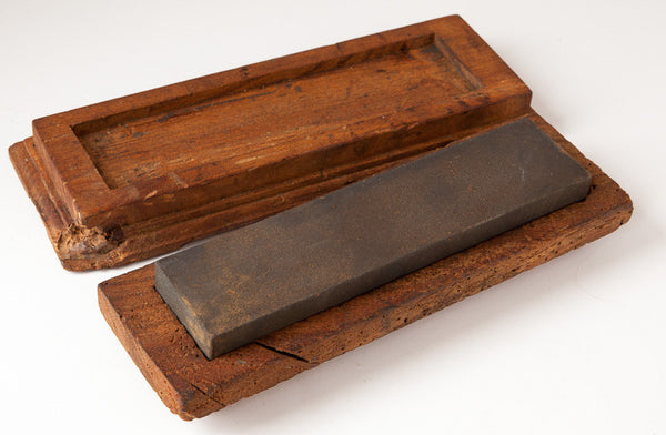 Ancient Ornate Stone Holder with 8 x 2 Stone