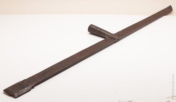 Fancy Decorated Twybill or Bisaigue with Heart Shaped Touch marks