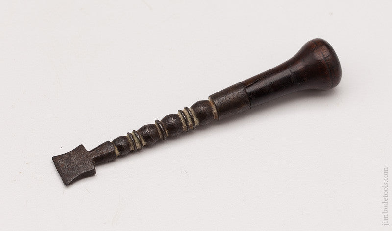 Beautiful 18th Century Buttonhole Chisel 