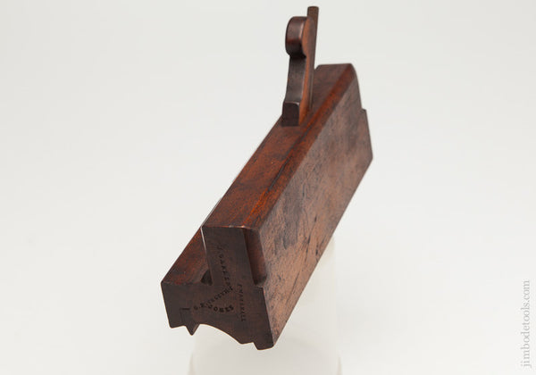 Crisp 2 9/16 inch Wide Moulding Plane by TAYLOR LIVERPOOL circa 1790-1851 FINE