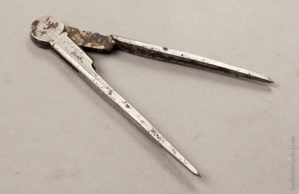 Early 5 1/2 inch WYNN Dividers
