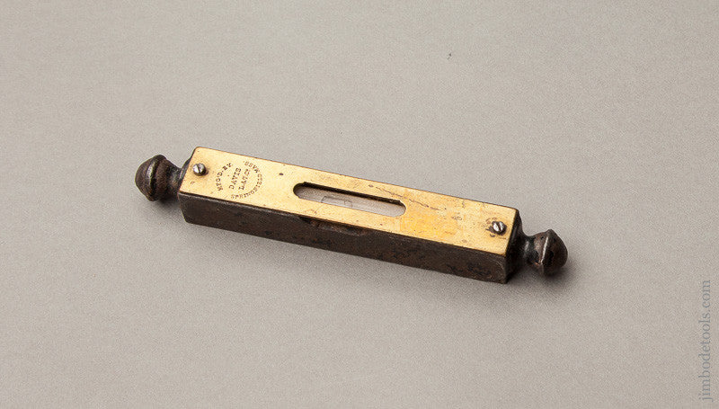  Rare DAVIS Pocket Finial Level 