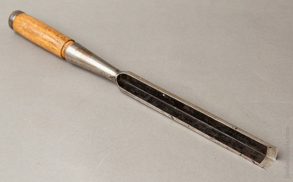 3/4 x 15 3/4 inch G.A. HDW . CO. PERFECTION Corner Chisel with Original Paint NEW OLD STOCK