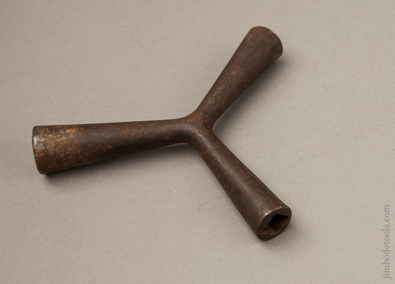 Bed Wrench with 3 inch Arms