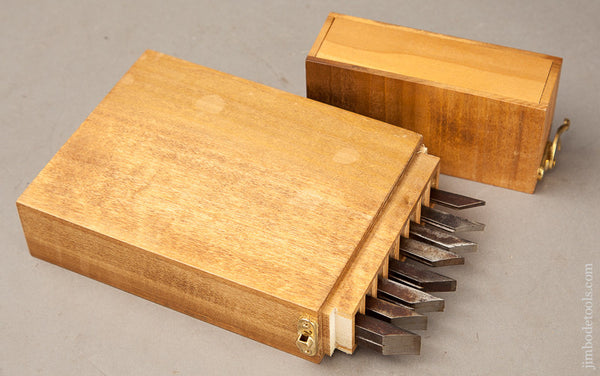 Graduated Set of 8 OHIO TOOL CO Plow Plough Plane Irons in Custom Box