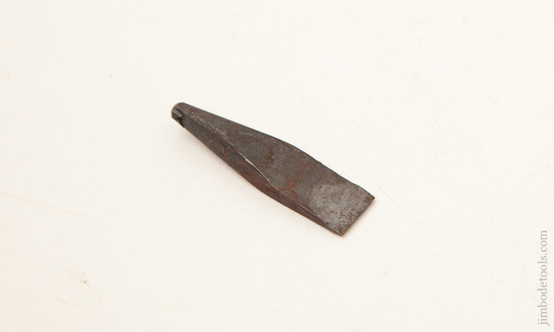 Filemaker Chisel Rare! 1 3/8 x 5/8 inch Filemaker's Stitching Chisel – Jim Bode Tools