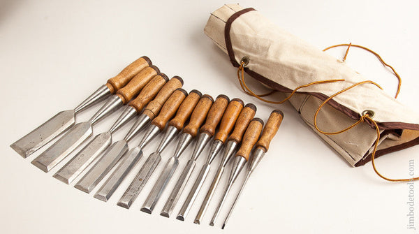 NEAR MINT Set of Twelve UNION Socket Firmer Chisels in Roll