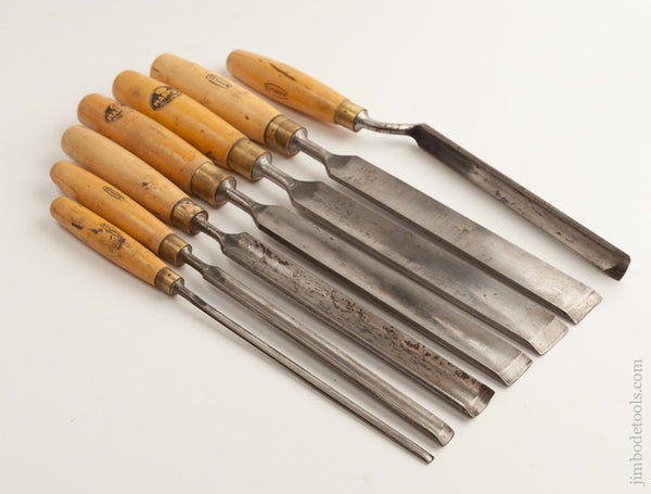 Beautiful Set of Seven MARPLES Boxwood-Handled Gouges 