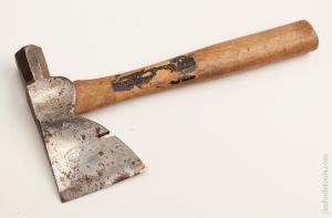 Unused! BEATTY Axe with Partial Cow Label    74839R