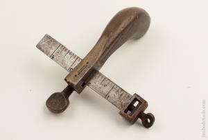 WM BROWN Rosewood & Brass Leather Draw Gauge 
