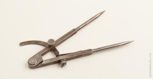 MONUMENT 7 1/2 inch Wing Dividers     75485R