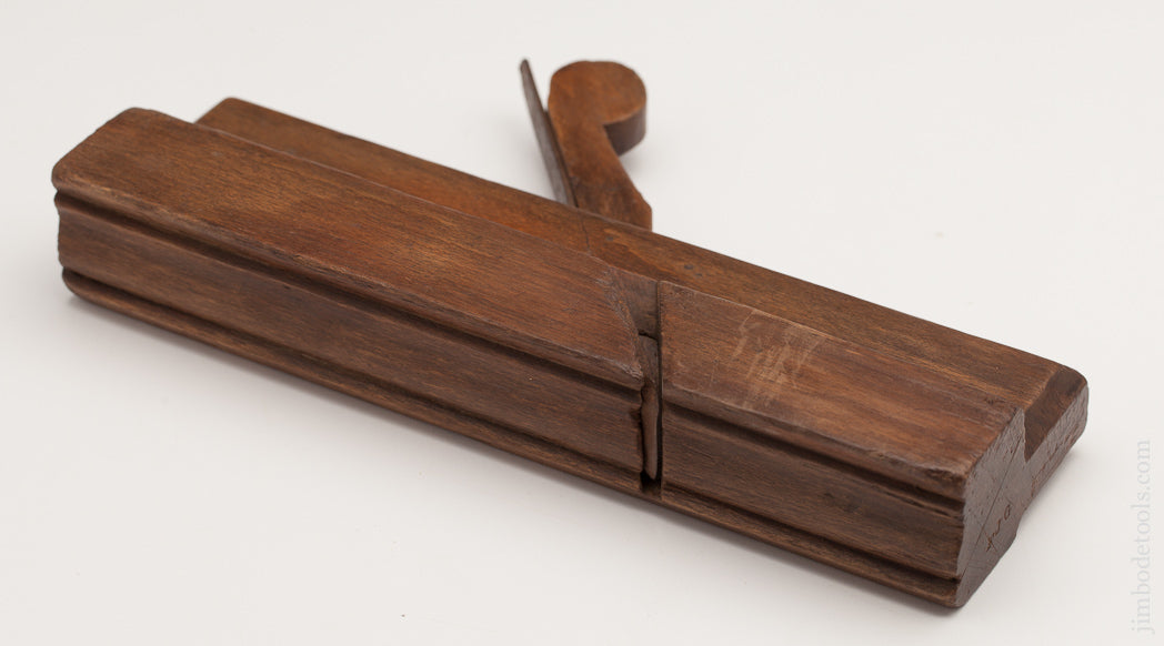 10 Inch Beech Moulding Plane by N. TABER circa 1785-1820 * 62511