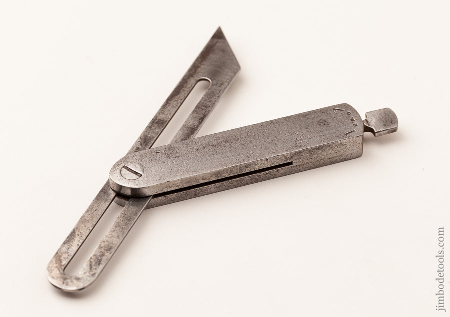 Six inch ST. JOHNSBURY Bevel Square GOOD+ - 62924