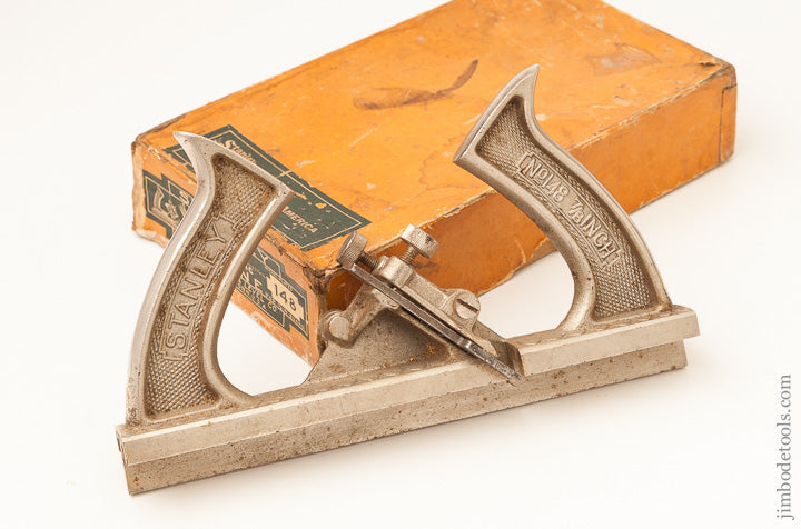 Near Mint! STANLEY No. 148 Tongue and Groove Match Plane in its Original Box - 64220R