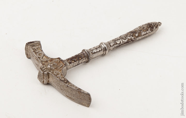 Fine 7 1/4 inch Ornate HENNIG 1901 Patent Hammer --- 65434R