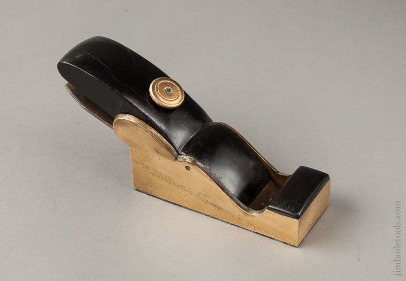 Stunning Ebony and Gunmetal Thumb Plane - 66480U