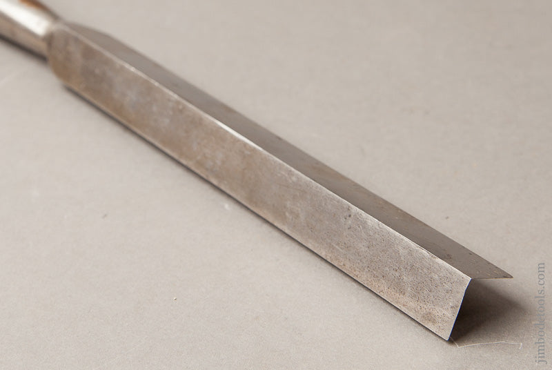 3/4 x 15 3/4 inch G.A. HDW . CO. PERFECTION Corner Chisel with Original Paint NEW OLD STOCK - 67675