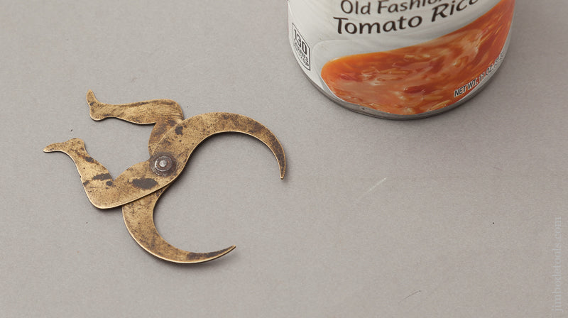 2 3/4 inch Brass Maitre Danser Calipers with Fancy Engraving - 72692U