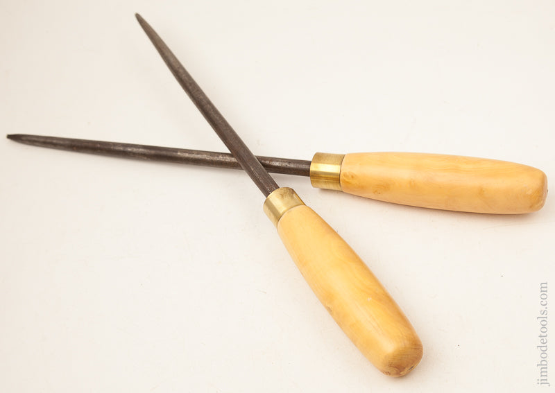 16 1/2 inch Boxwood Handled Draw Bore Pins - 73787