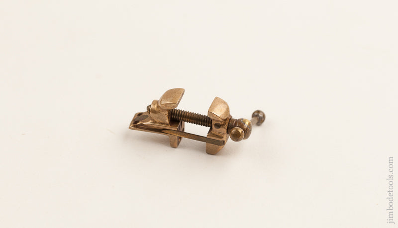 Tiny 1/4 inch Vise.  Yes, 1/4 inch! - 74422U