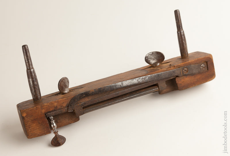 Early 15 inch Leather Skiver - 74792