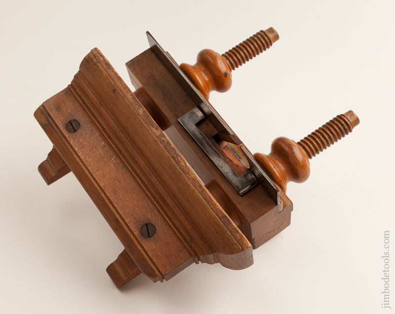 Crisp J. KELLOGG AMHERST MS Beech & Boxwood Plow Plane circa 1860 NEAR MINT     75236 - 75236