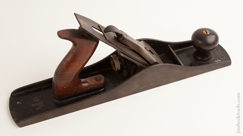 STANLEY No. 5 1/2C Jumbo Jack Plane Type 11 circa 1910-18 with 2 3/8 inch V Logo iron - 75631