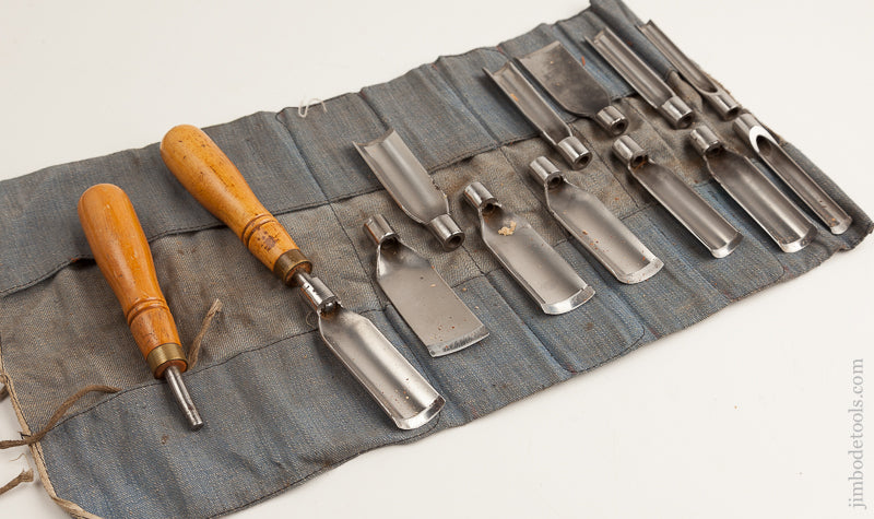 14 piece Carving Set MINT in Original Roll - 75644