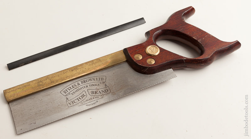 GARLICK 16 point 10 inch Rip Brass Back Dovetail Saw NEAR MINT     75726R - 75726R