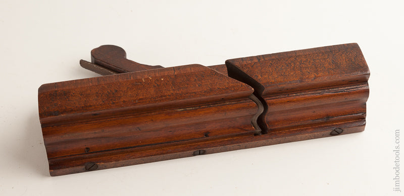 18th Century R. DOWNES 2 1/4 inch Beech Molding Plane - 75779R