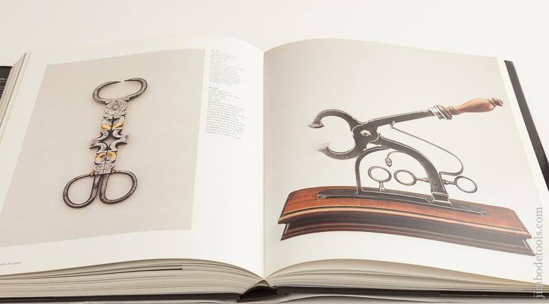 RARE! Beautiful Book: OUTILS ET INSTRUMENTS ANCIENS DE LA COLLECTION NESSI - 75928R
