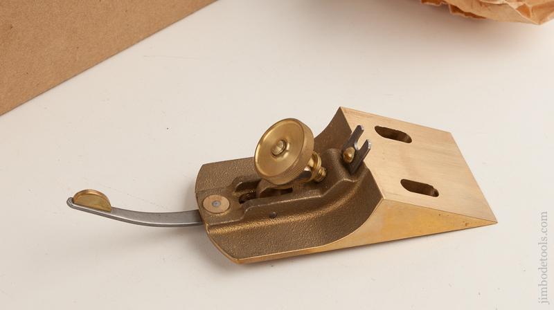 LIE-NIELSEN TOOLWORKS 2 3/8 inch Replacement Frog MINT in Original Box - 75930R